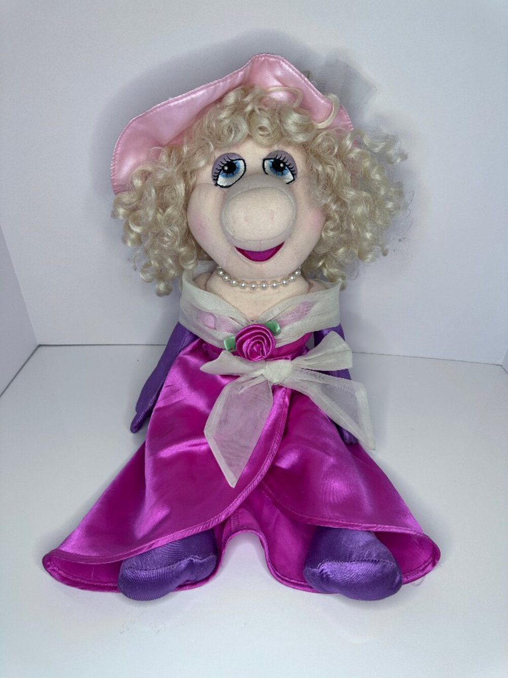 20" Jim Henson's Miss Piggy Plush Toy The Muppets By Eden Toys Nice! curly hair
